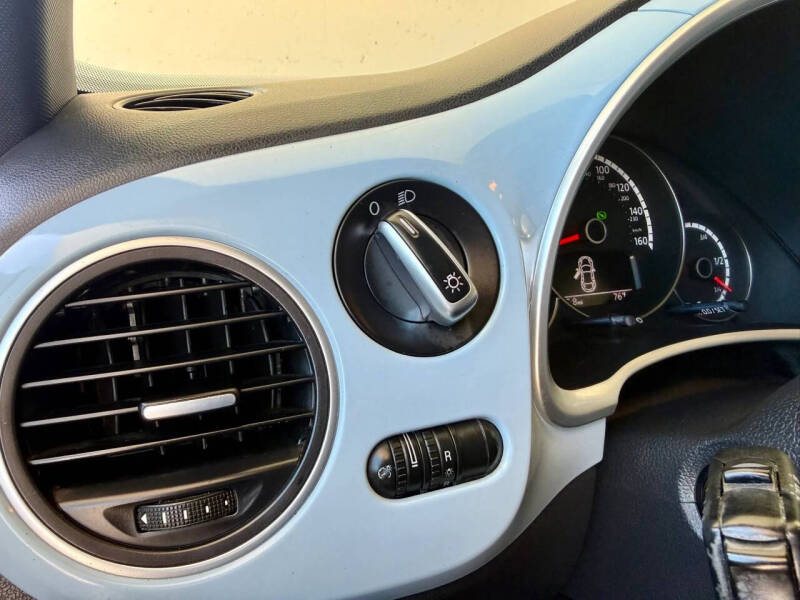 2014 Volkswagen Beetle