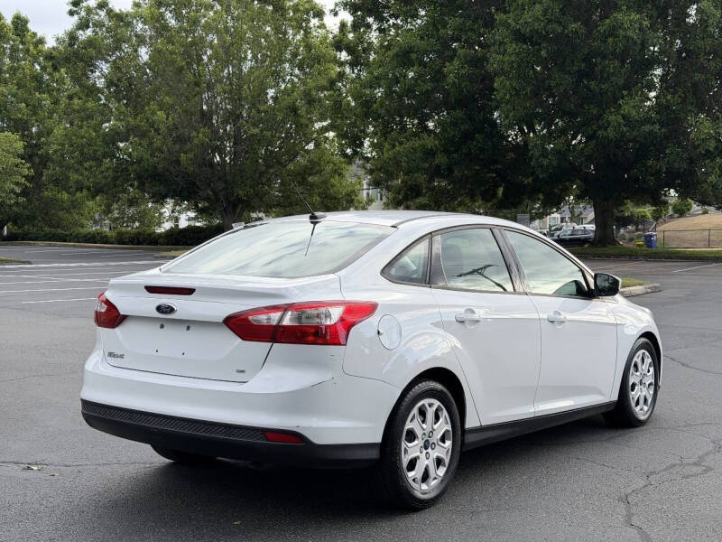 2012 Ford Focus SE