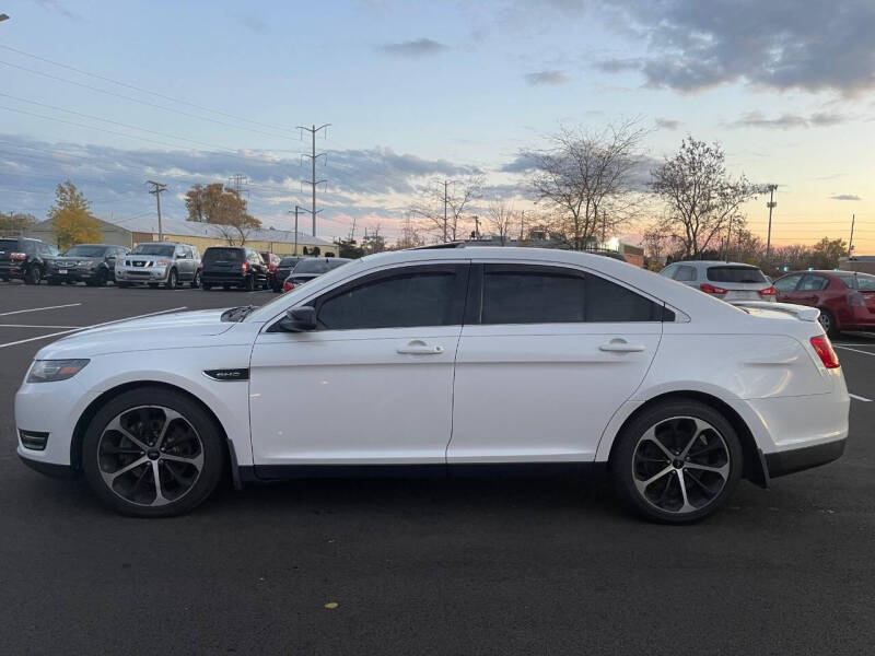 2014 Ford Taurus SHO