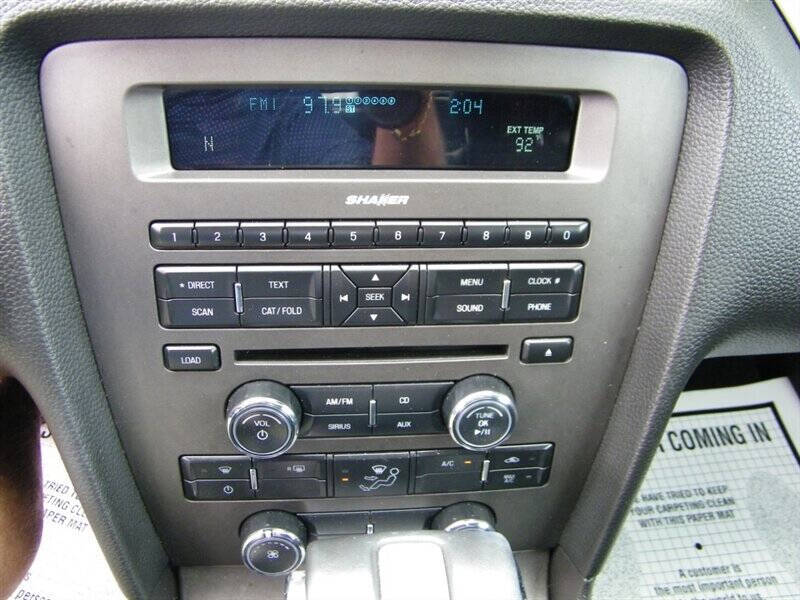 2010 Ford Mustang V6 Premium