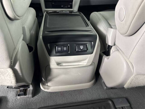 2019 Toyota Sienna XLE Premium 7-Passenger