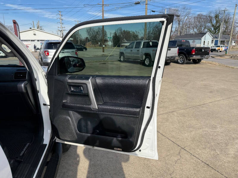 2017 Toyota 4Runner SR5 Premium