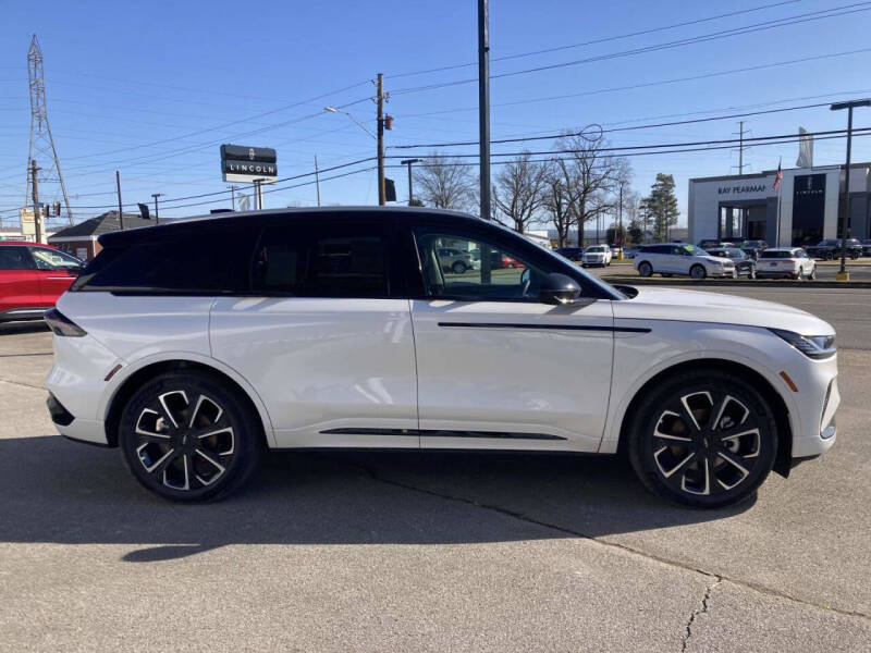 2025 Lincoln Nautilus Hybrid Reserve