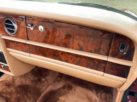 1985 Rolls-Royce Corniche