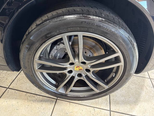 2022 Porsche Cayenne