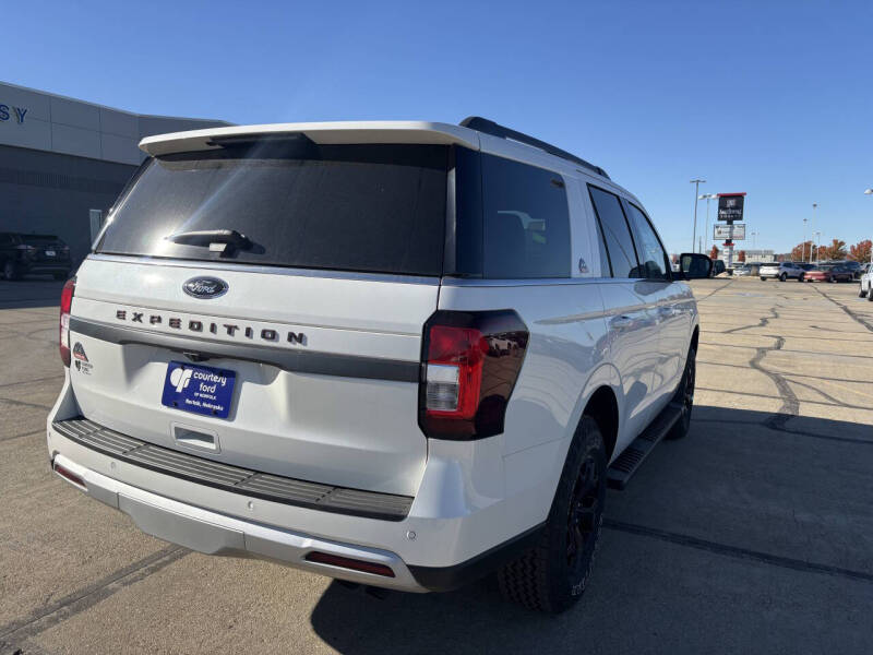 2024 Ford Expedition Timberline