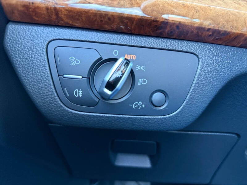 2018 Audi Q5 2.0T quattro Premium Plus