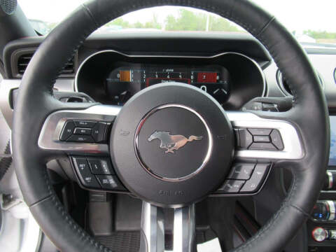 2022 Ford Mustang EcoBoost