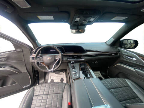 2023 Cadillac Escalade Sport Platinum