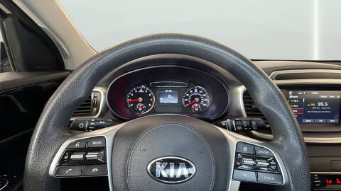 2019 Kia Sorento LX V6