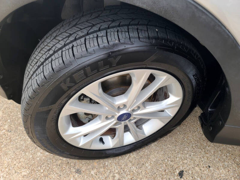 2018 Ford Escape SE