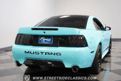 2004 Ford Mustang GT Deluxe