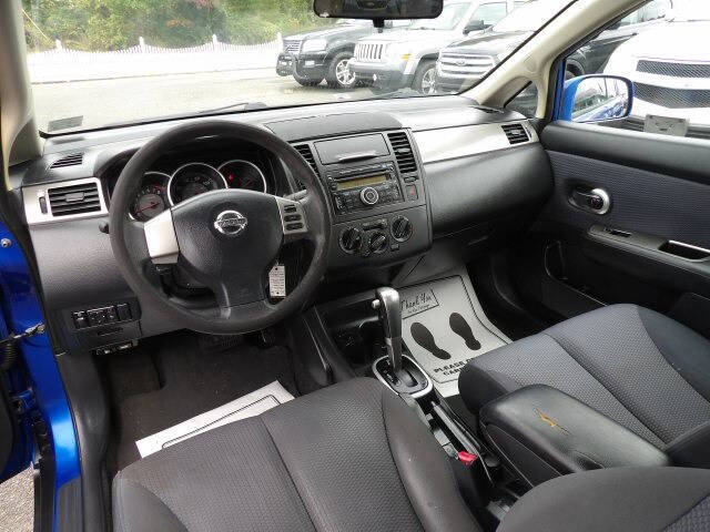2009 Nissan Versa 1.8 SL