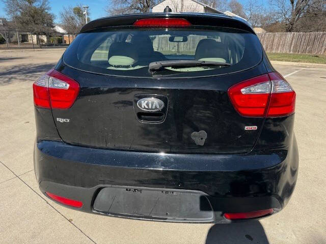 2013 Kia Rio 5-Door LX