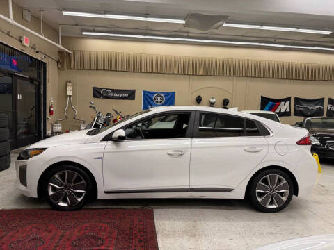 2017 Hyundai Ioniq Hybrid