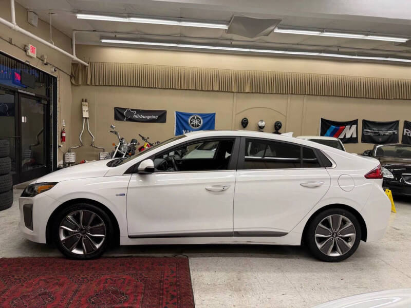 2017 Hyundai Ioniq Hybrid