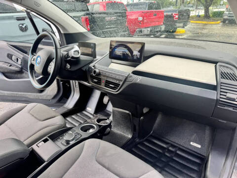2021 BMW i3