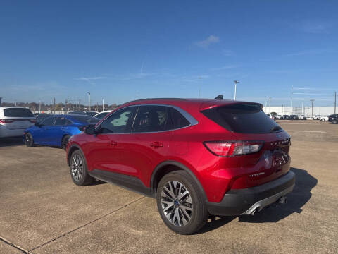 2020 Ford Escape Titanium
