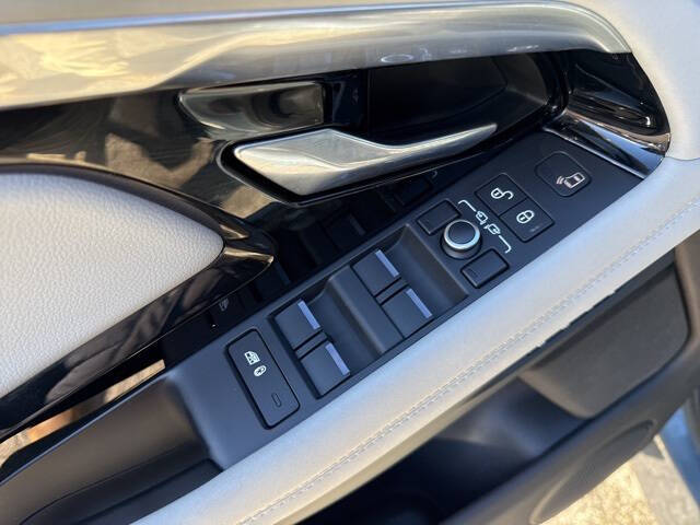 2020 Land Rover Range Rover Evoque First Edition