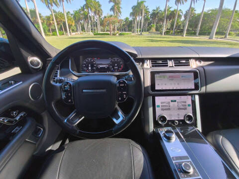 2020 Land Rover Range Rover P525 HSE