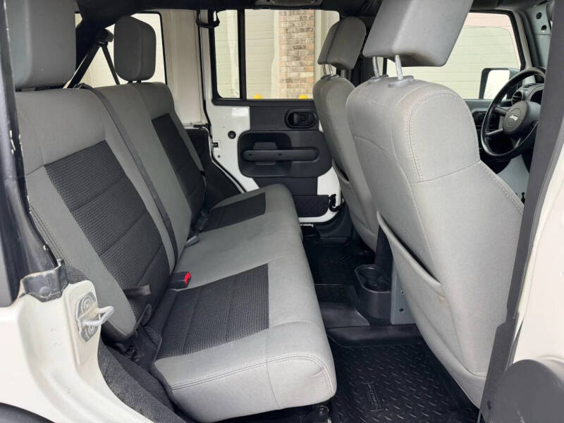 2010 Jeep Wrangler Unlimited Sport