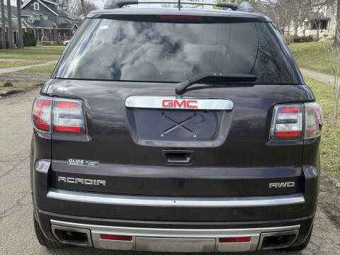 2015 GMC Acadia Denali