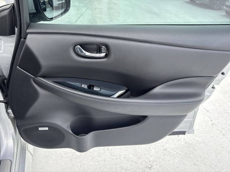 2020 Nissan LEAF SL PLUS