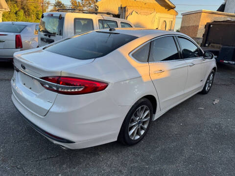 2018 Ford Fusion Energi SE Luxury