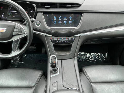 2019 Cadillac XT5 Premium Luxury