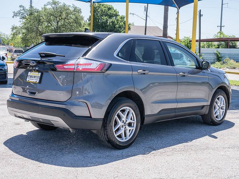 2022 Ford Edge