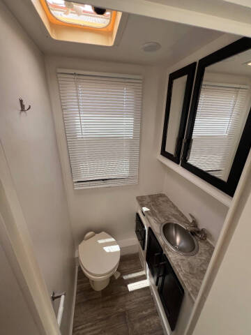 2018 Entegra Coach Odyssey 29V