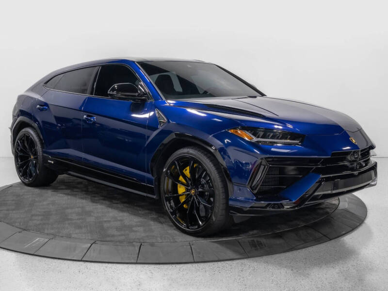 2023 Lamborghini Urus S