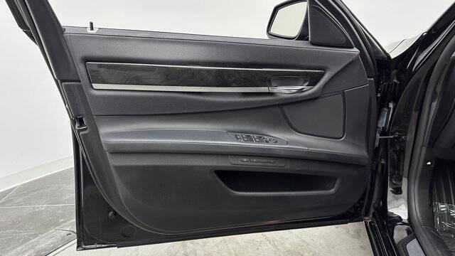 2011 BMW 7 Series 750i