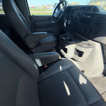 2013 Ford E-Series E-250