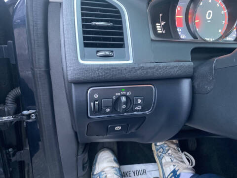 2016 Volvo XC60 T6 Drive-E