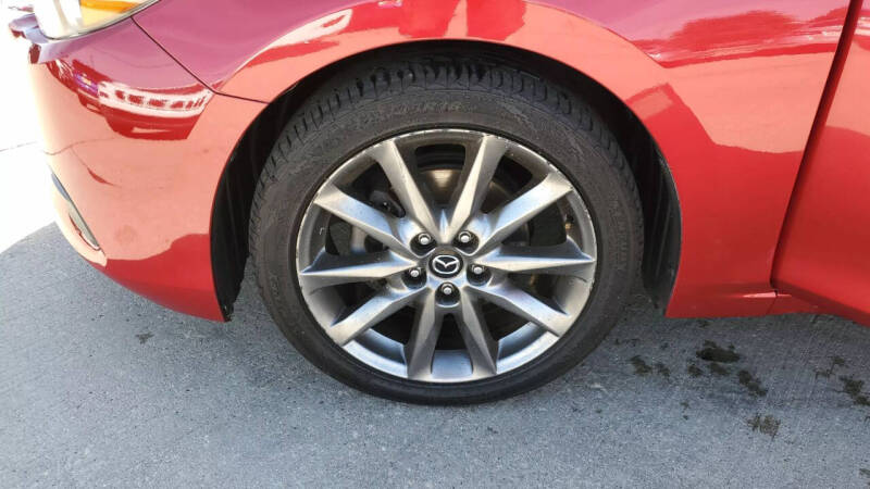 2018 Mazda MAZDA3 Touring