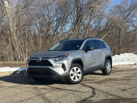 2019 Toyota RAV4 LE
