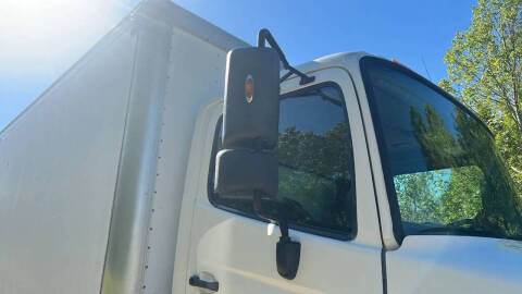 2015 Hino 268