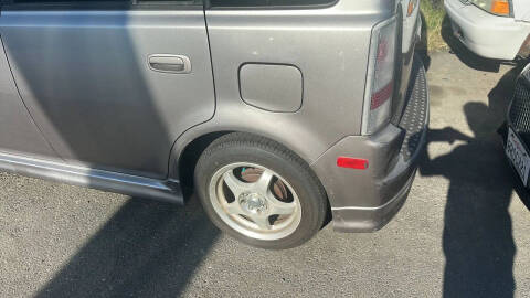 2005 Scion xB