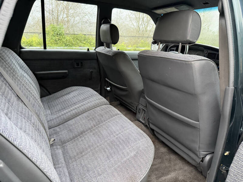 1994 Toyota 4Runner SR5