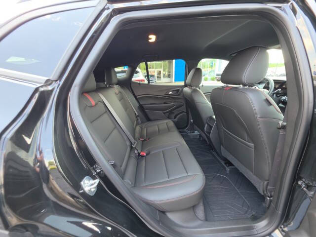 2025 Chevrolet Trax RS