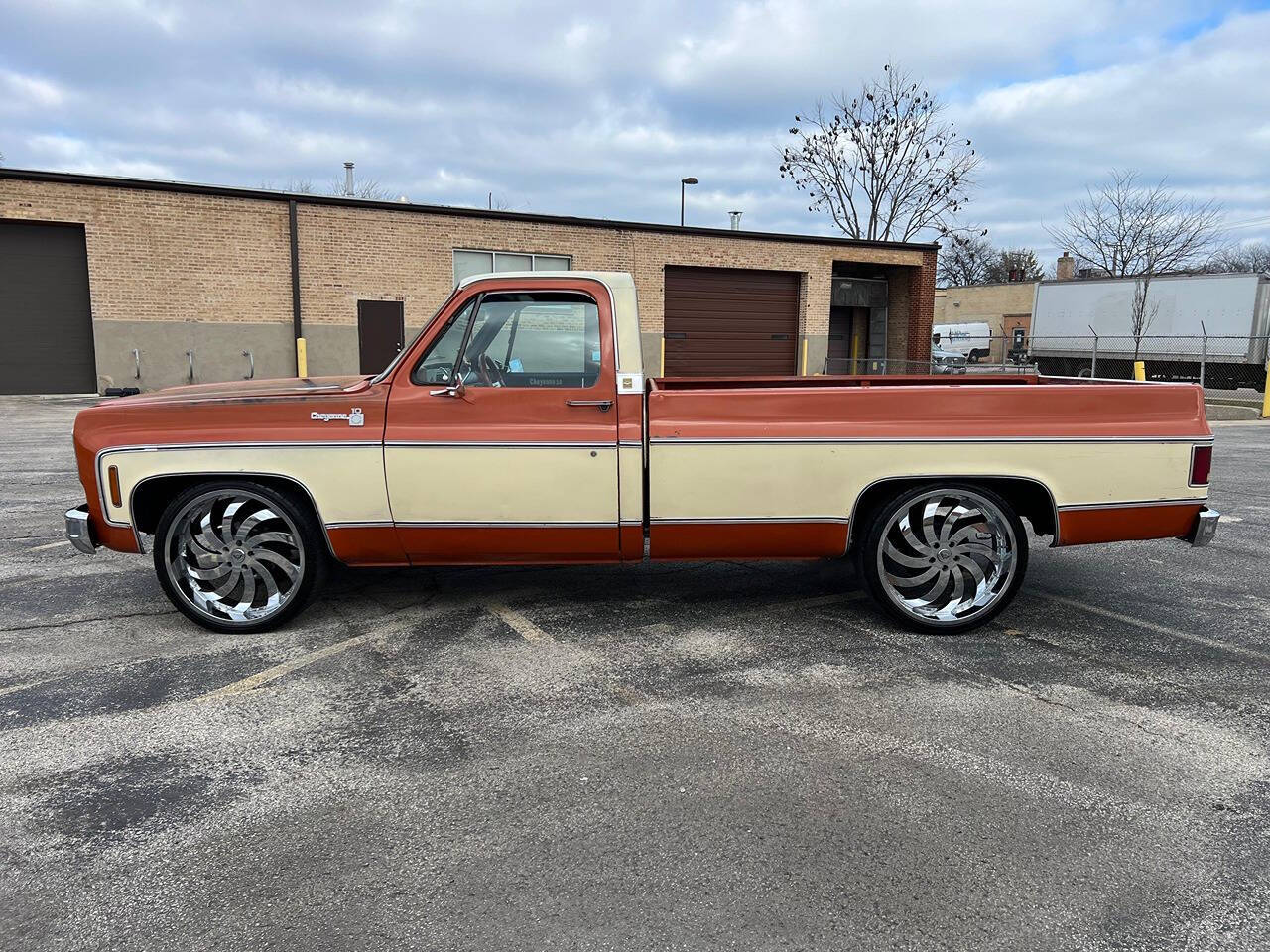 1981 Chevrolet C/K 10 Series for sale at Ideal Cars LLC in Skokie, IL