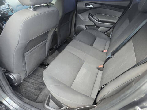 2017 Ford Focus SE