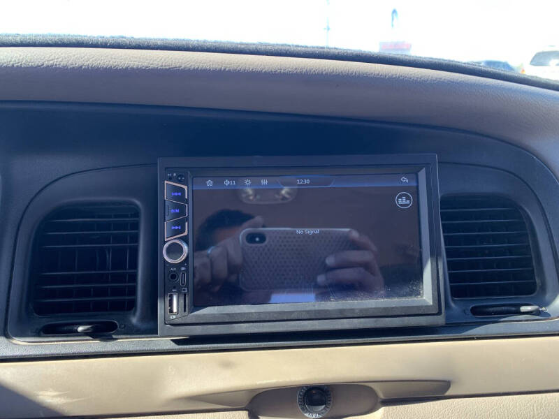 2004 Ford Crown Victoria Police Interceptor