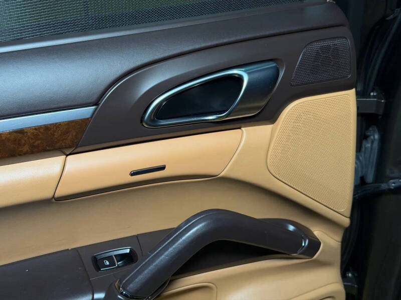 2014 Porsche Cayenne