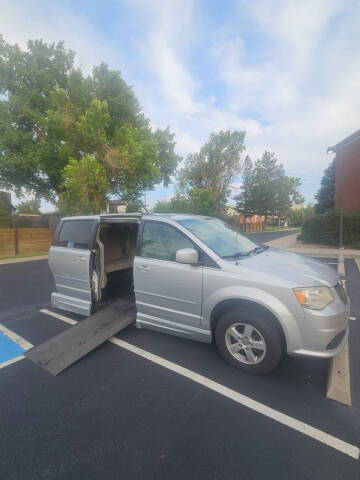 2011 Dodge Grand Caravan Crew