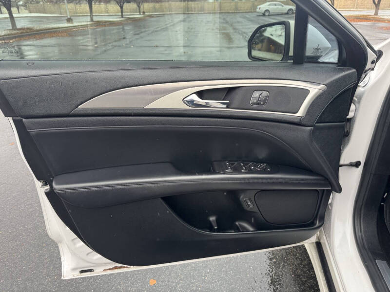 2019 Lincoln MKZ Hybrid