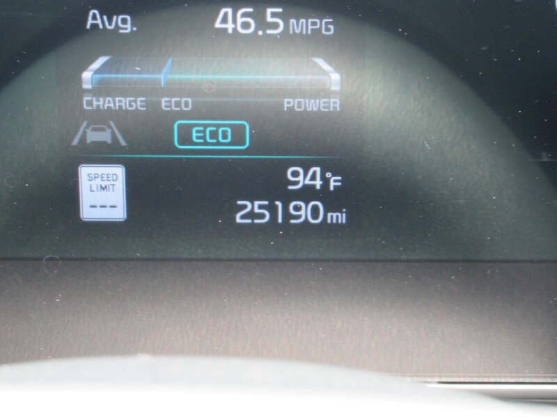 2025 Kia Niro EX Touring