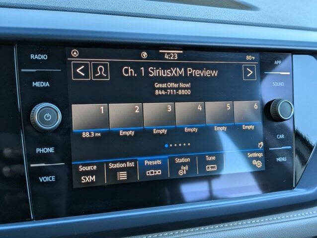 2024 Volkswagen Taos SE