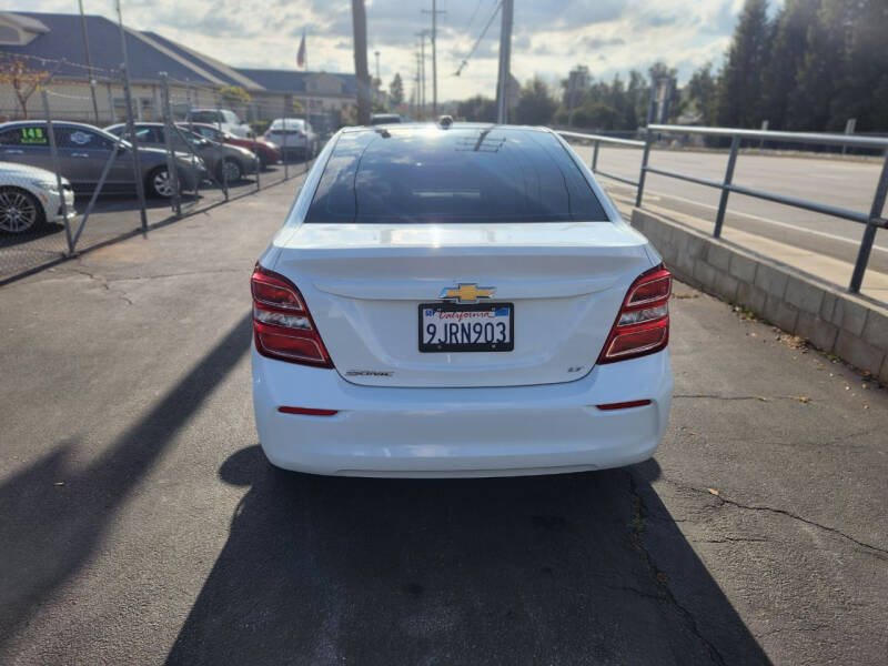 2019 Chevrolet Sonic LT Auto